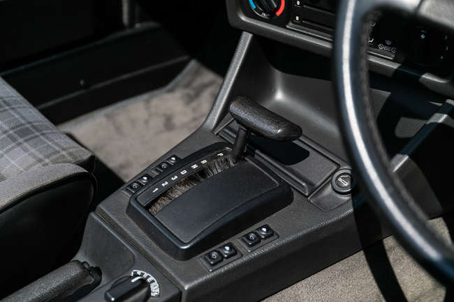 1987 BMW 325i (E30) Cabriolet-Sold