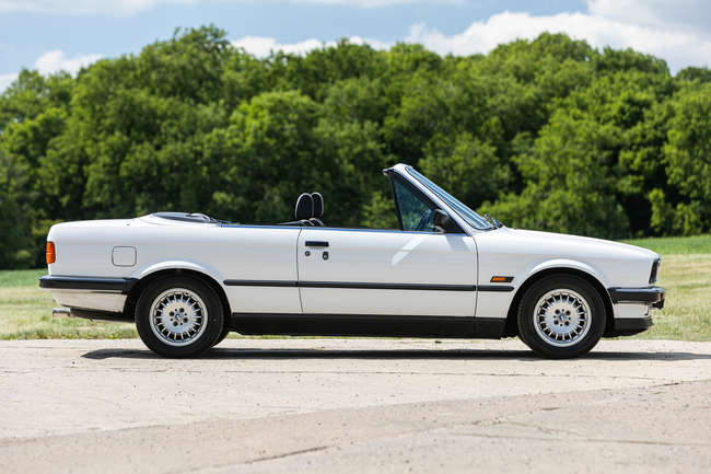 1987 BMW 325i (E30) Cabriolet-Sold