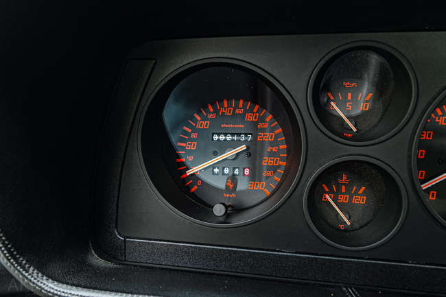 1993 Ferrari 348tb -Auction Lot