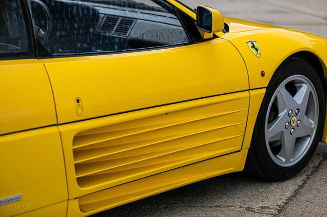 1993 Ferrari 348tb -Auction Lot