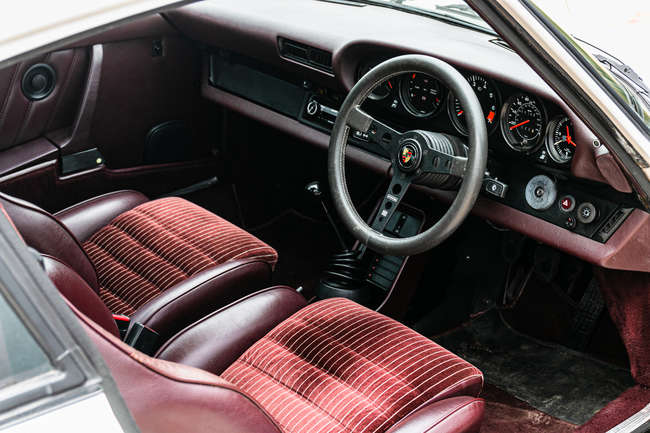 1984 Porsche 911 3.2 Carrera-Sold