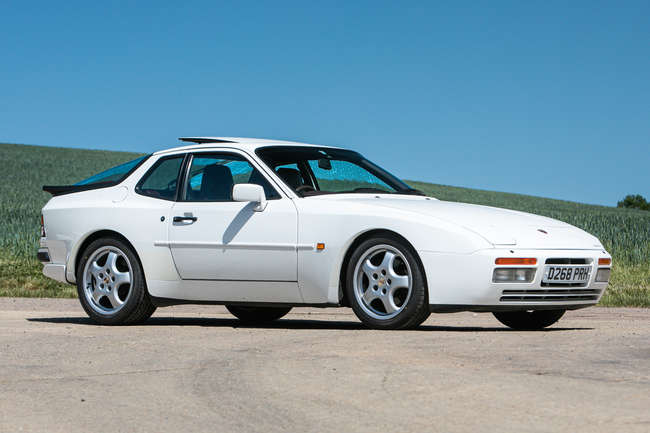 1986 Porsche 944 Turbo (951)-Sold