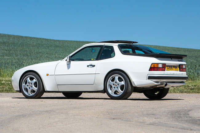 1986 Porsche 944 Turbo (951)-Sold