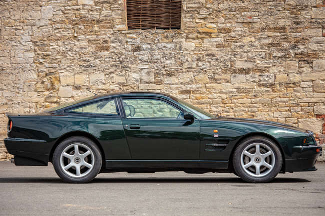 1997 Aston Martin V8 Coupe-Auction Lot