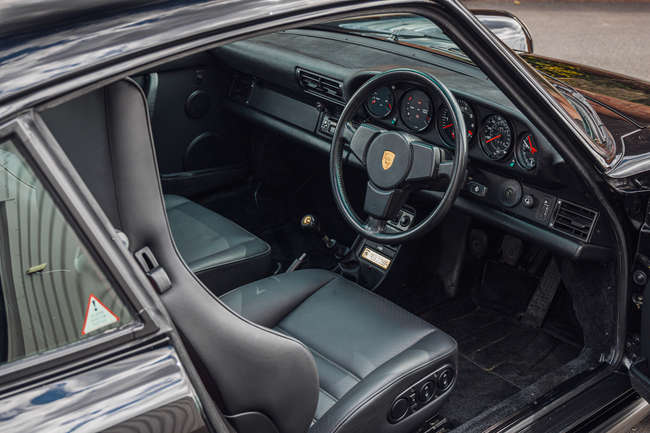 1989 Porsche 911 (930) Turbo LE-Sold