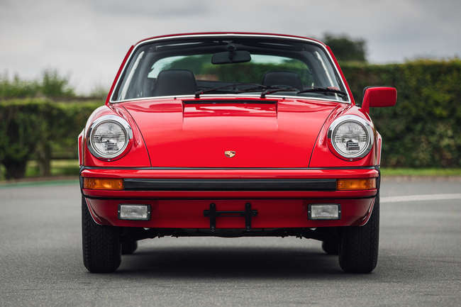 1976 Porsche 911 2.7S Targa-Sold