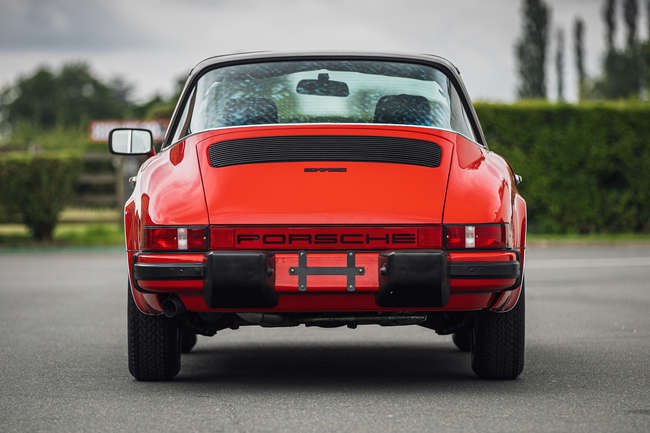 1976 Porsche 911 2.7S Targa-Sold