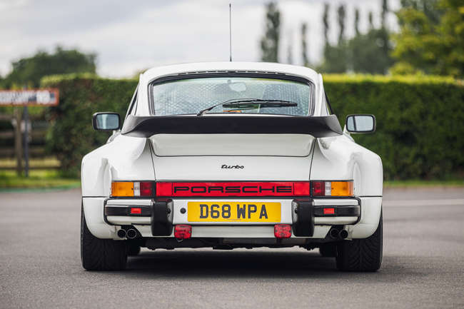 1986 Porsche 911 (930) Turbo 'Flachbau'-Sold