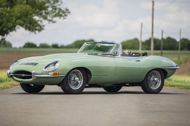 Iconic Auctioneers | 1967 Jaguar E-Type 4.2 Series 1 Roadster-Sold