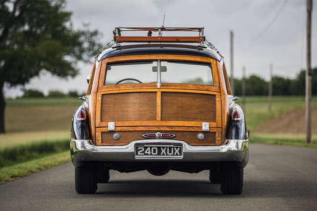 1949 Buick Roadmaster Estate Wagon (Woodie)-Auction Lot