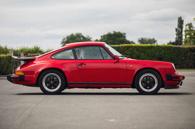 1988 Porsche 911 Carrera 3.2 Sport Coupe-Auction Lot