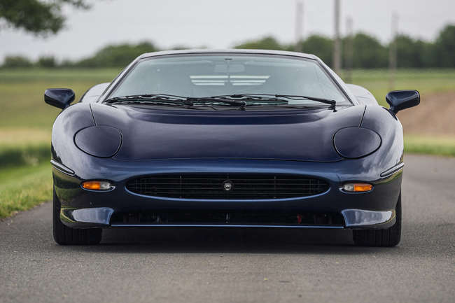 1992 Jaguar XJ220-Sold
