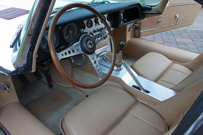 1961 Jaguar E-Type Series 1 Roadster-Sold