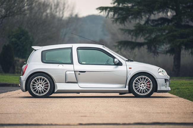 2002 Renault Sport Clio V6 (230) Phase 1-Sold