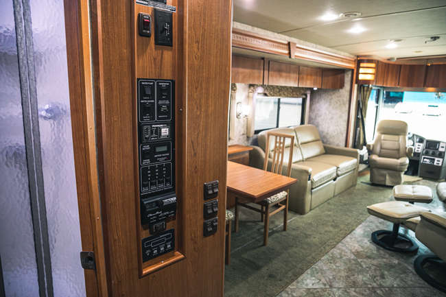 2012 Winnebago Itasca Meridian†-Auction Lot
