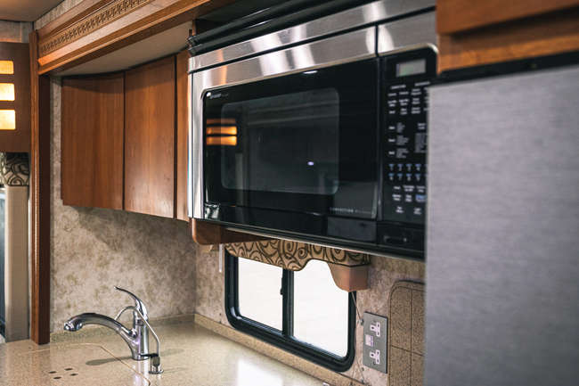 2012 Winnebago Itasca Meridian†-Auction Lot