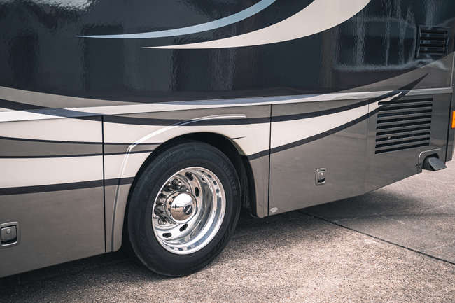 2012 Winnebago Itasca Meridian†-Auction Lot