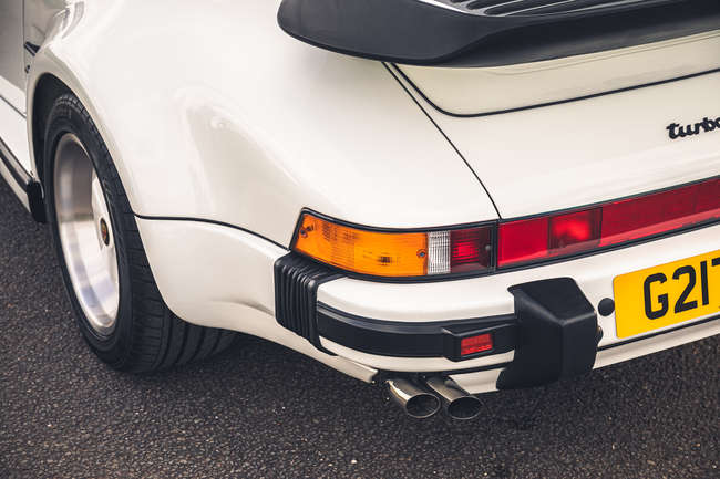 1989 Porsche 911 (930) Turbo SE G50 ‘Flachbau’ Cabriolet-Sold