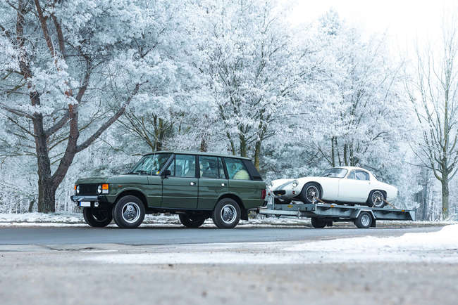 1984 Range Rover Classic with 1960 Lotus Elite Race Car and -Auction Lot