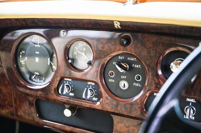 1963 Rolls-Royce Silver Cloud III-Auction Lot