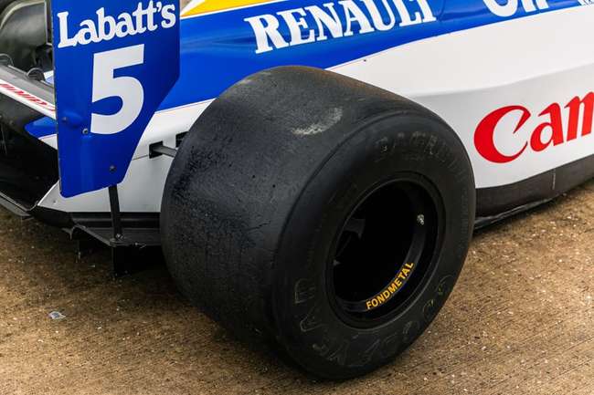Williams F1 - ‘Red 5’ FW14 display car-Sold