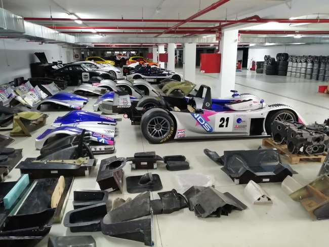 ASCARI A410 LMP900 Le Mans Prototype Package-Auction Lot