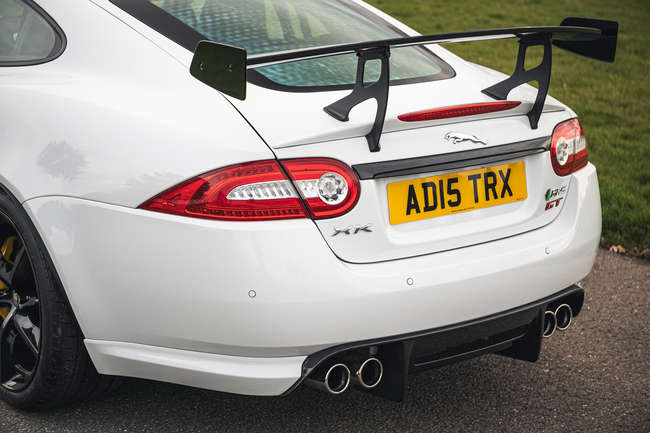 2015 Jaguar XKR-S GT-Auction Lot