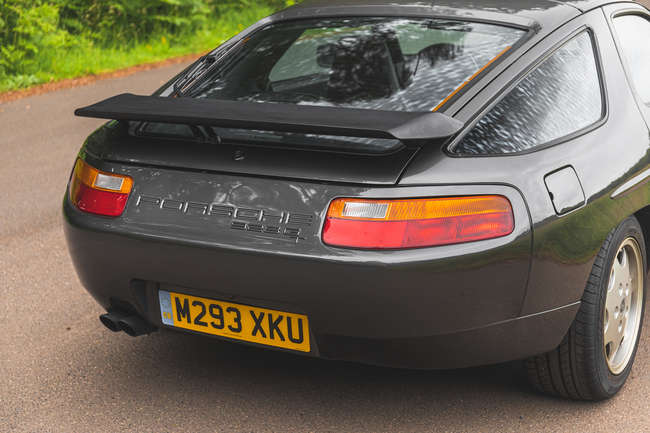 1991 Porsche 928 GT-Sold