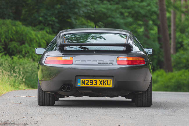 1991 Porsche 928 GT-Sold