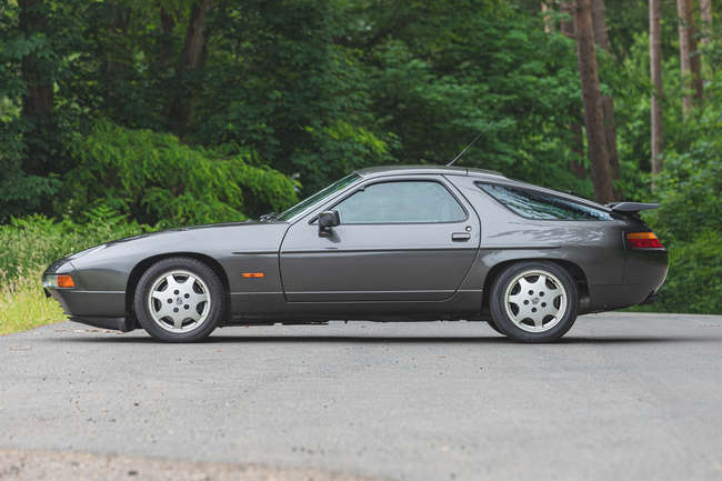 1991 Porsche 928 GT-Sold