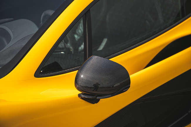 2013 McLaren P1-Auction Lot