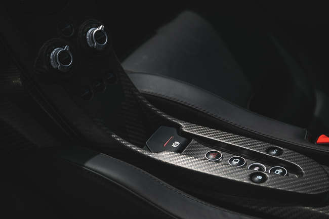 2013 McLaren P1-Auction Lot