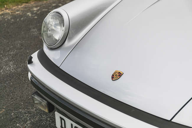 Iconic Auctioneers | 1977 Porsche 911 (930) 3.0 Turbo-Auction Lot