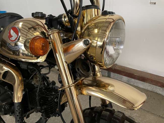 Iconic Auctioneers | c1996 Honda Z50J 'Gold' Limited Edition