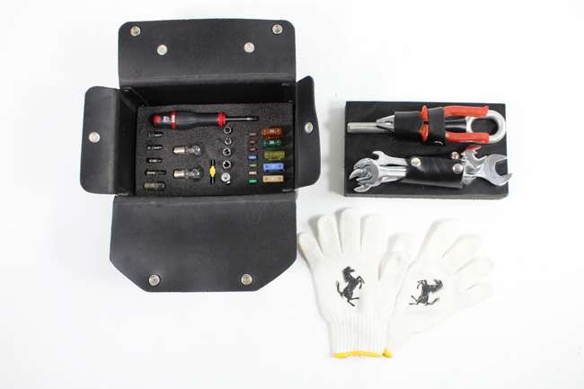 2002 - 2004 Ferrari Enzo Complete Tool Kit-Auction Lot