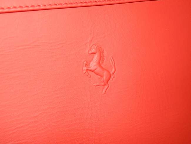 2013 - 2016 Ferrari LaFerrari 2-Piece Complete Schedoni Lugg-Auction Lot