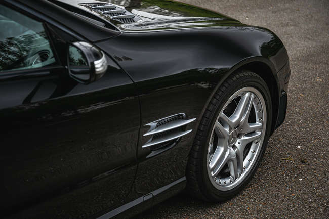 2005 Mercedes-Benz SL55 AMG F1-Sold