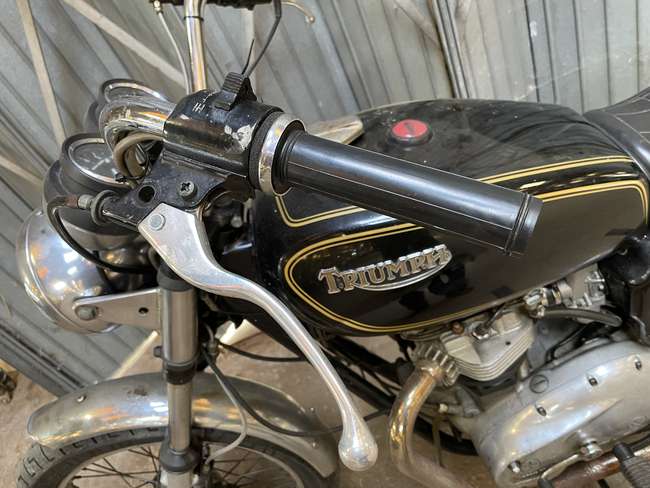 1983 Triumph T140 ES Bonneville-Auction Lot