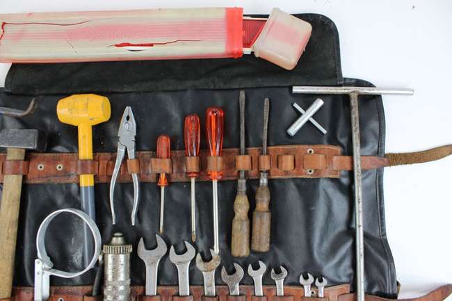 1964 - 1968 Ferrari 275 GTB/GTS Complete Tool Kit Roll-Auction Lot