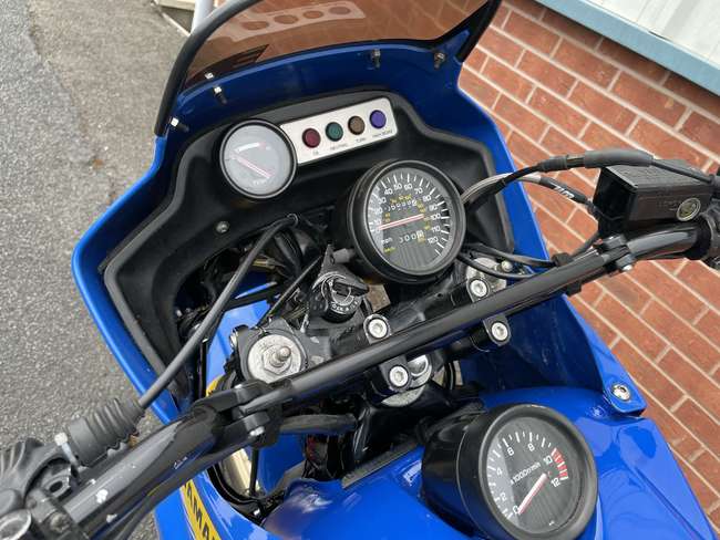 1990 Yamaha TDR250 YPVS-Sold
