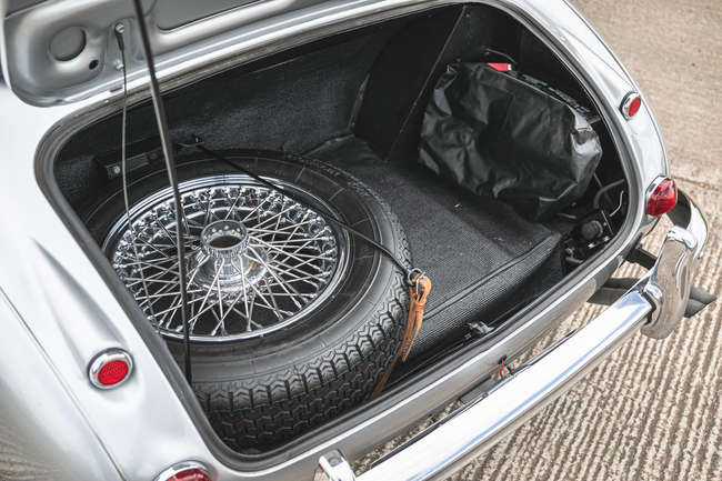 1964 Austin-Healey 3000 MkIII (Phase II) BJ8-Sold