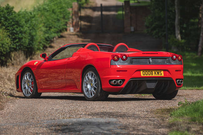 レッドライン　フェラーリF430GT ルマン2008GT2ClassWinner Amazon.com: Bburago B18-36303 1:43 Ferrari Racing F430 GT2