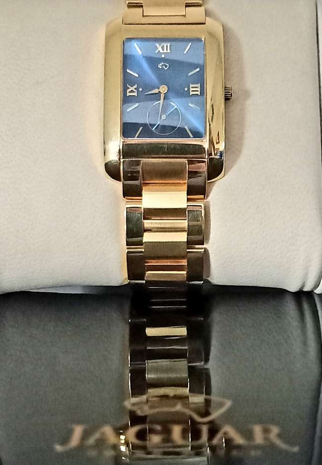 Jaguar Swiss Made; Gents 18ct Yellow Gold Wristwatch-Sold
