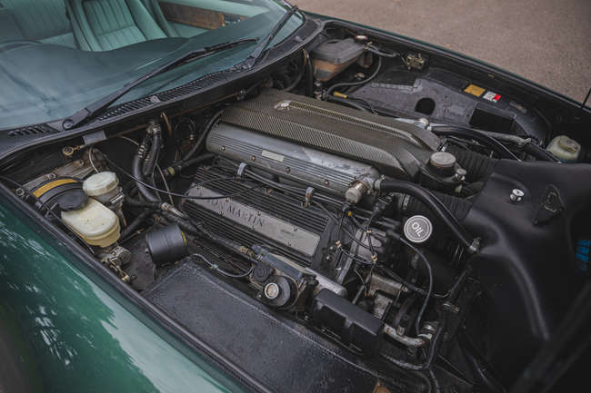 1997 Aston Martin V8 Coupe-Auction Lot
