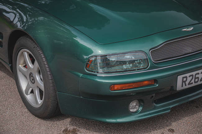 1997 Aston Martin V8 Coupe-Auction Lot