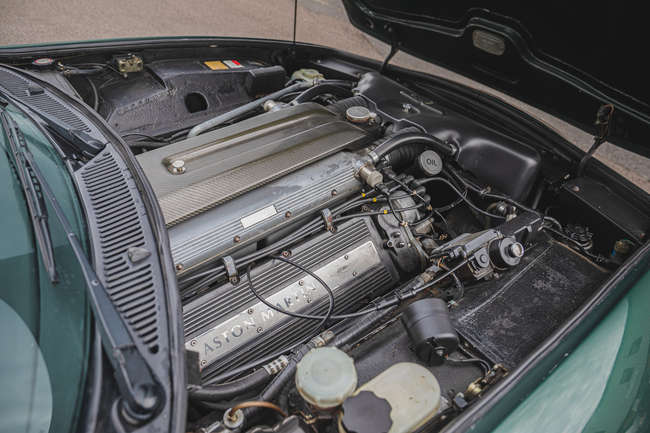 1997 Aston Martin V8 Coupe-Auction Lot