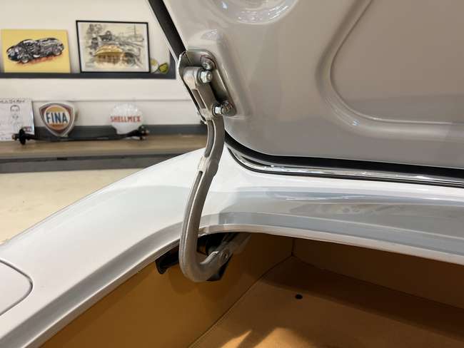 1961 Jaguar E-Type 3.8 Series 1 Outside Bonnet Lock Roadster-Sold