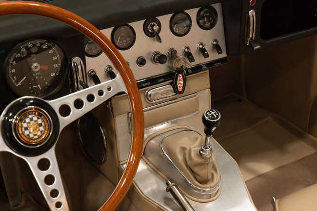 1961 Jaguar E-Type 3.8 'External Bonnet Lock' Roadster - LHD-Auction Lot