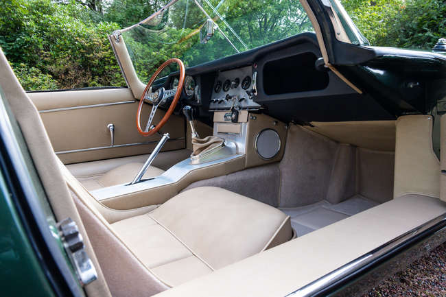 1961 Jaguar E-Type Series 1 3.8  'External Bonnet Lock' Road-Auction Lot