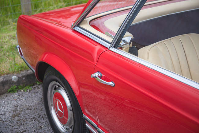 1969 Mercedes-Benz 280SL (W113)-Sold
